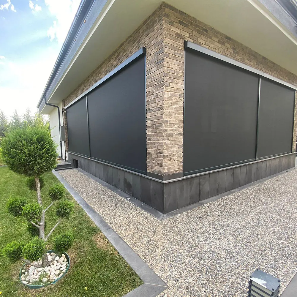 Zip perde — dış mekan rüzgar dirençli veranda ve pergola perdesi